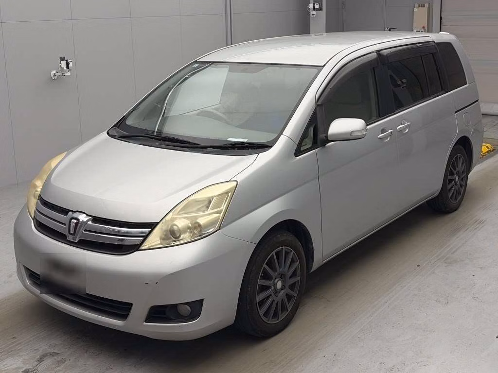 TOYOTA ISIS