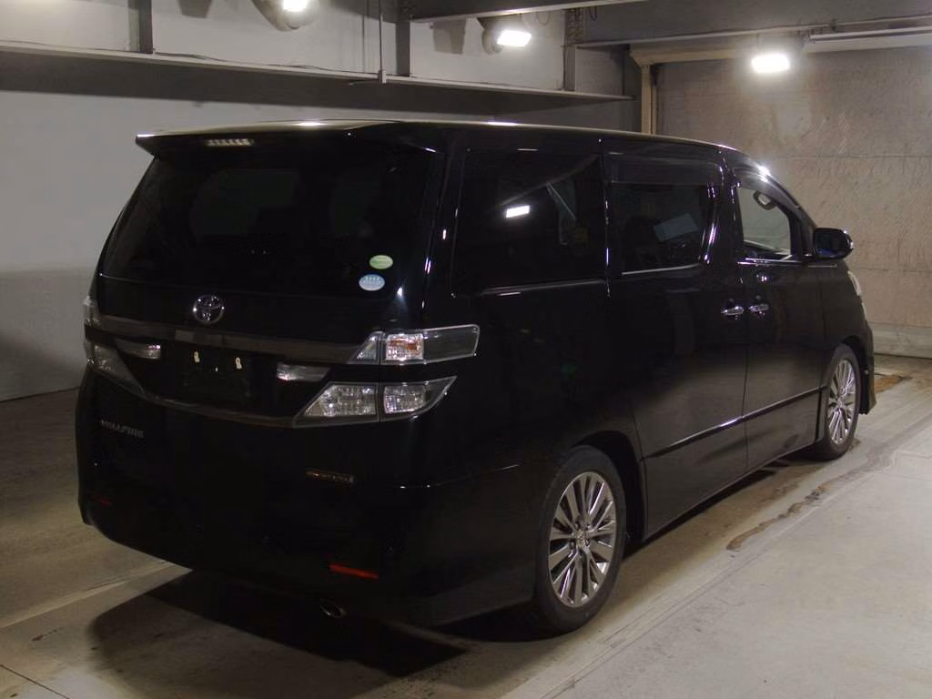 TOYOTA VELLFIRE