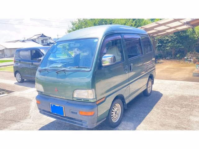 MITSUBISHI MINICAB