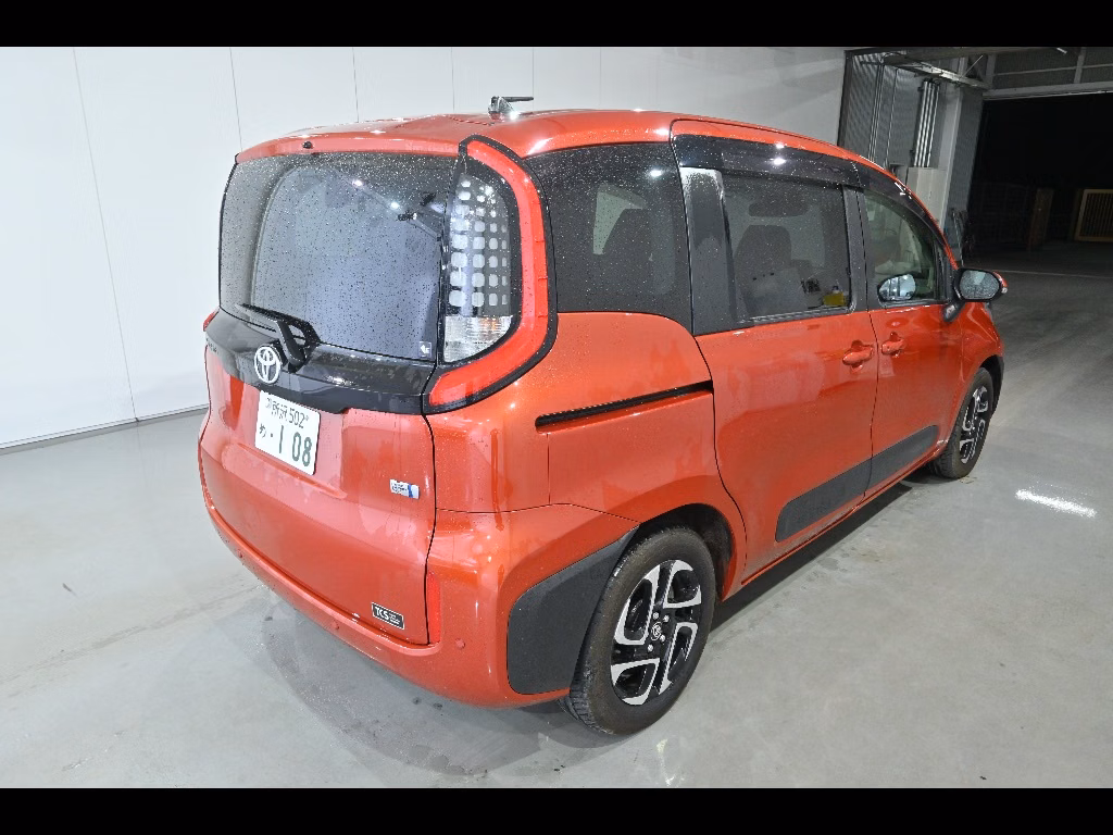 TOYOTA SIENTA