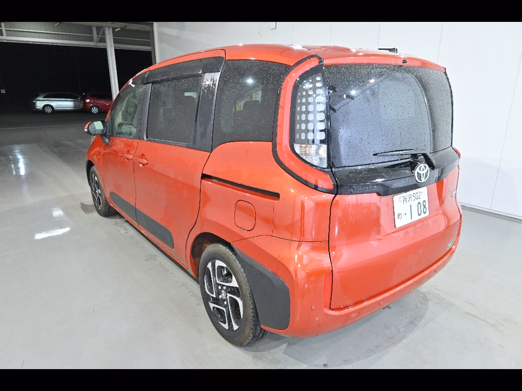 TOYOTA SIENTA