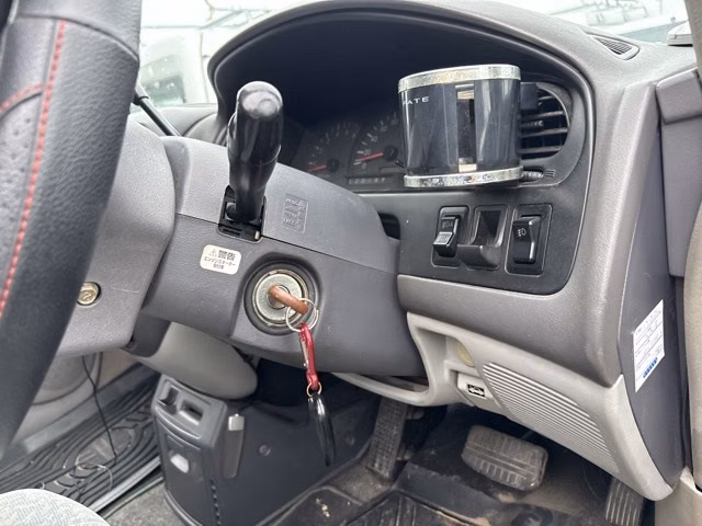 MITSUBISHI DELICA