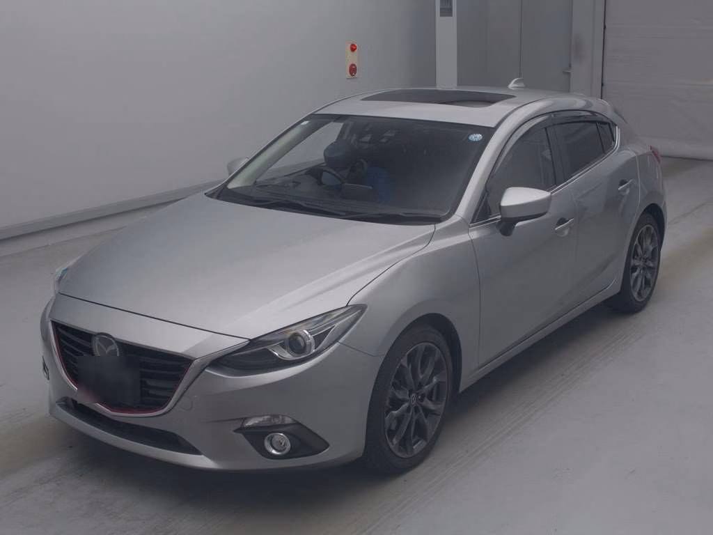 MAZDA AXELA