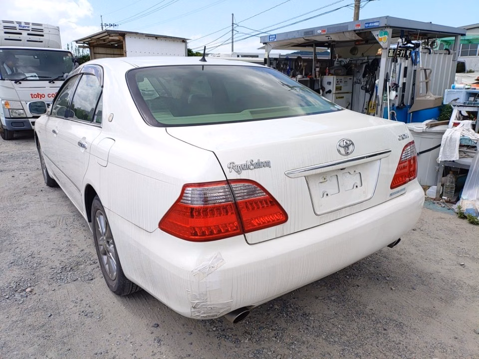 TOYOTA CROWN