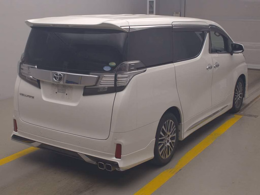 TOYOTA VELLFIRE