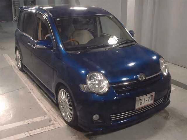 TOYOTA SIENTA