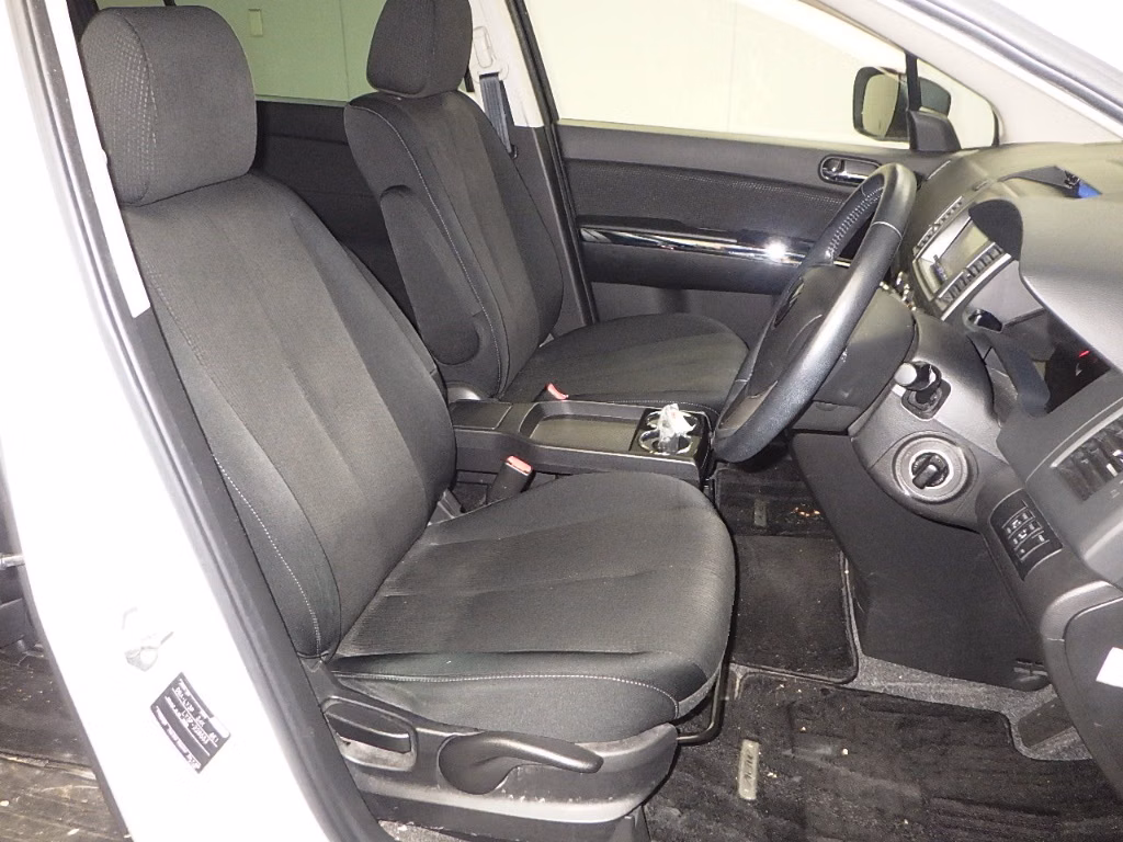 MAZDA MPV