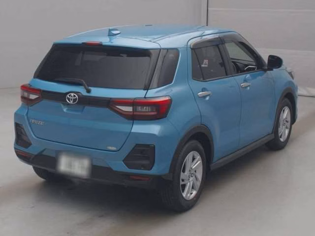 TOYOTA RAIZE