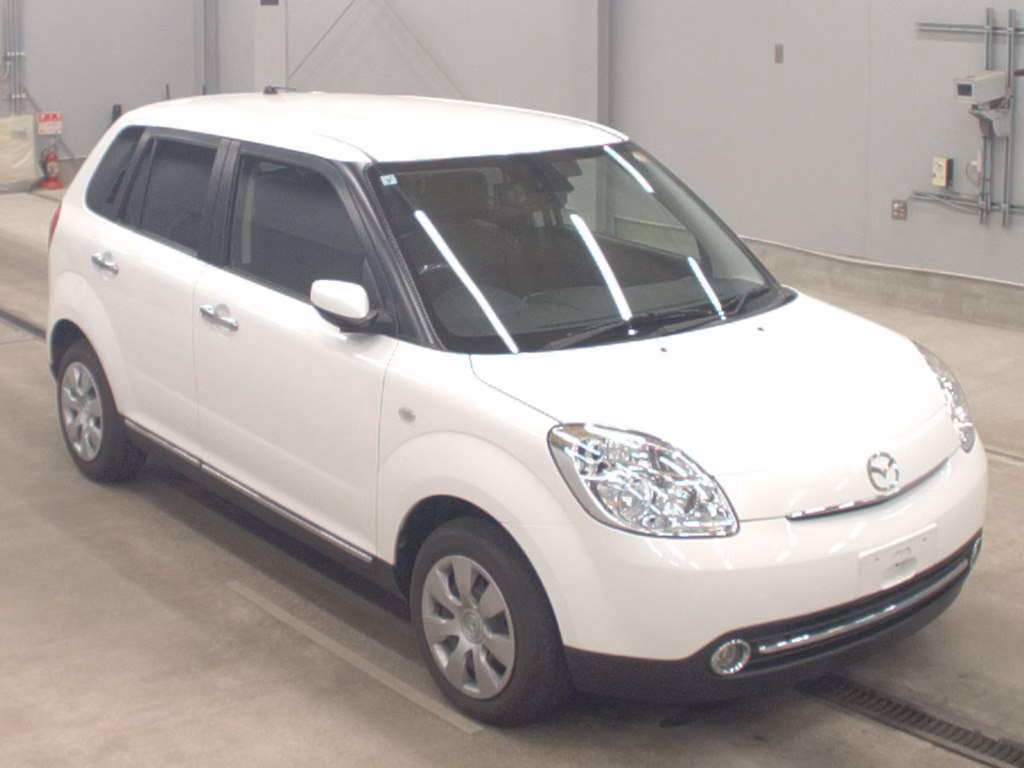 MAZDA VERISA