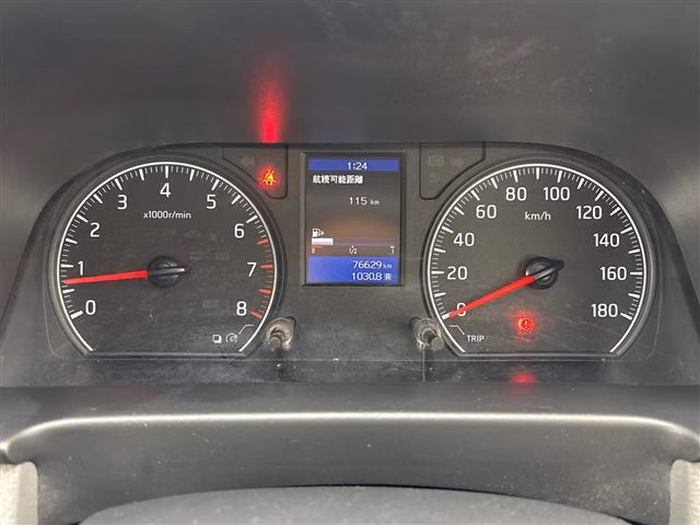 NISSAN NV350 CARAVAN