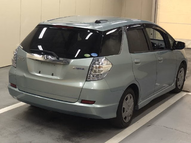 HONDA FIT SHUTTLE