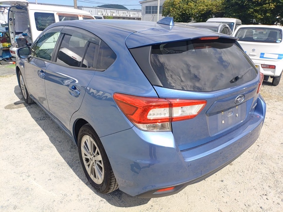 SUBARU IMPREZA