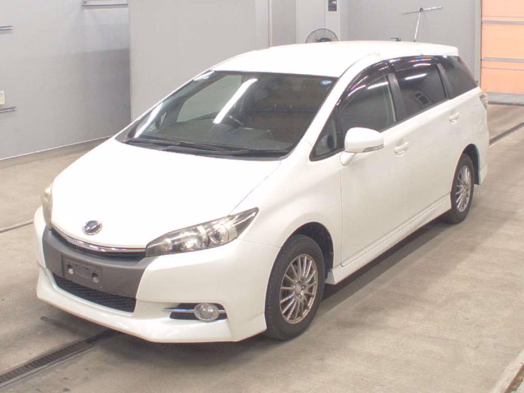 TOYOTA WISH