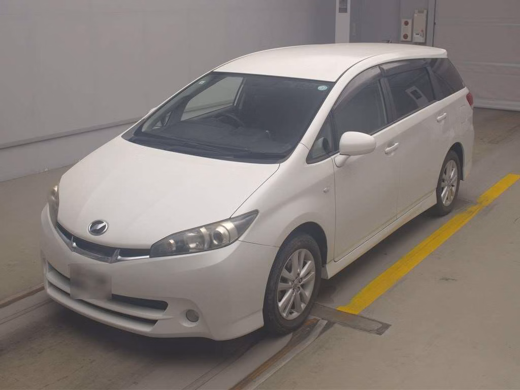 TOYOTA WISH