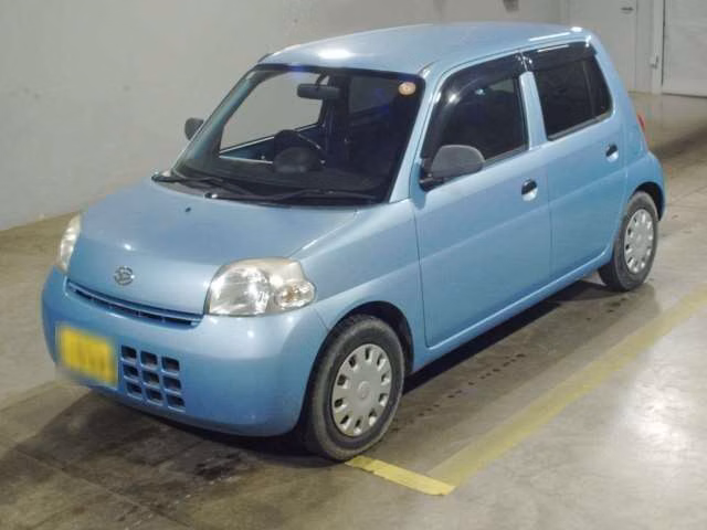 DAIHATSU ESSE