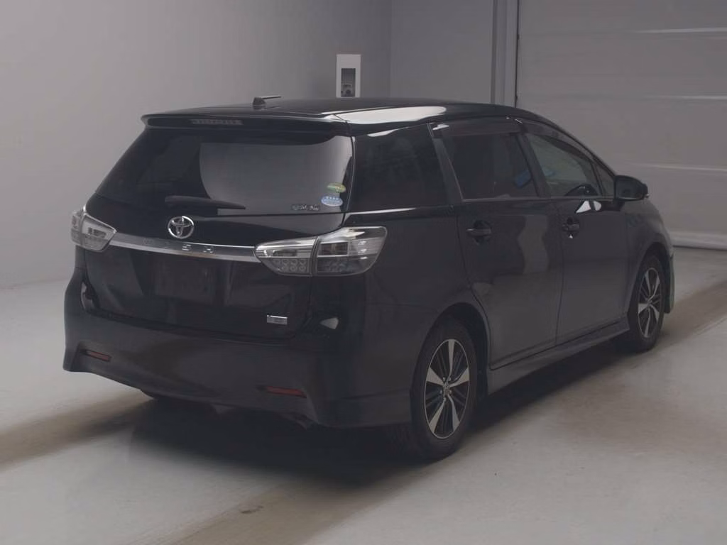 TOYOTA WISH