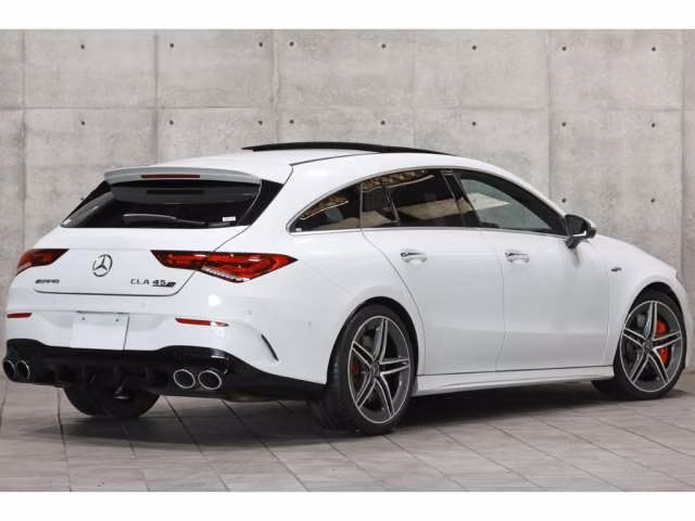 MERCEDES-BENZ CLA-CLASS