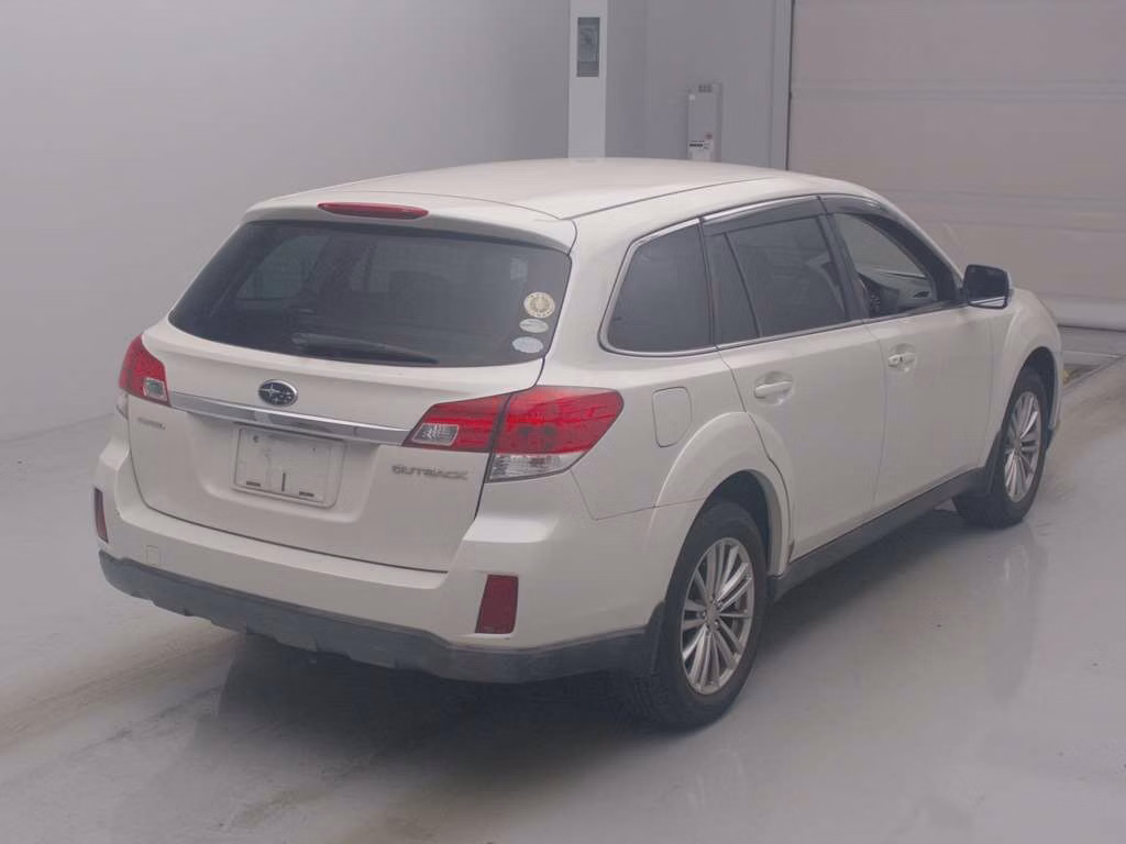 SUBARU OUTBACK