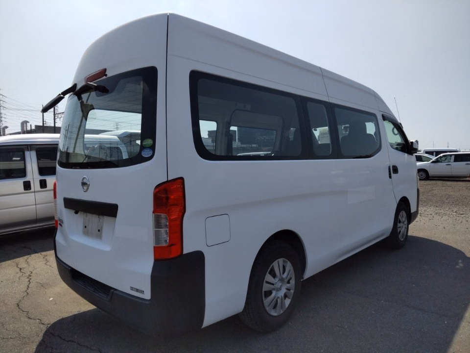 NISSAN NV350 CARAVAN
