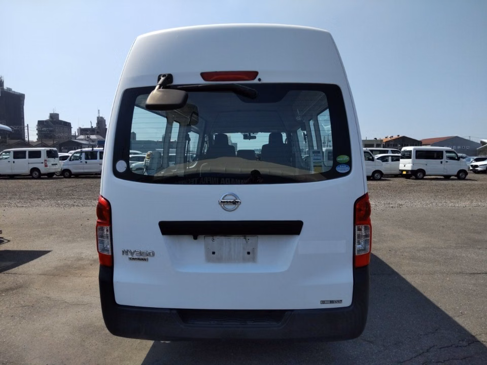 NISSAN NV350 CARAVAN