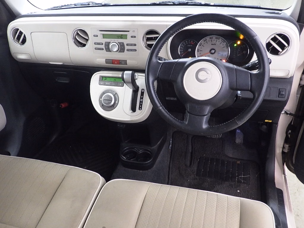 DAIHATSU MIRA COCOA