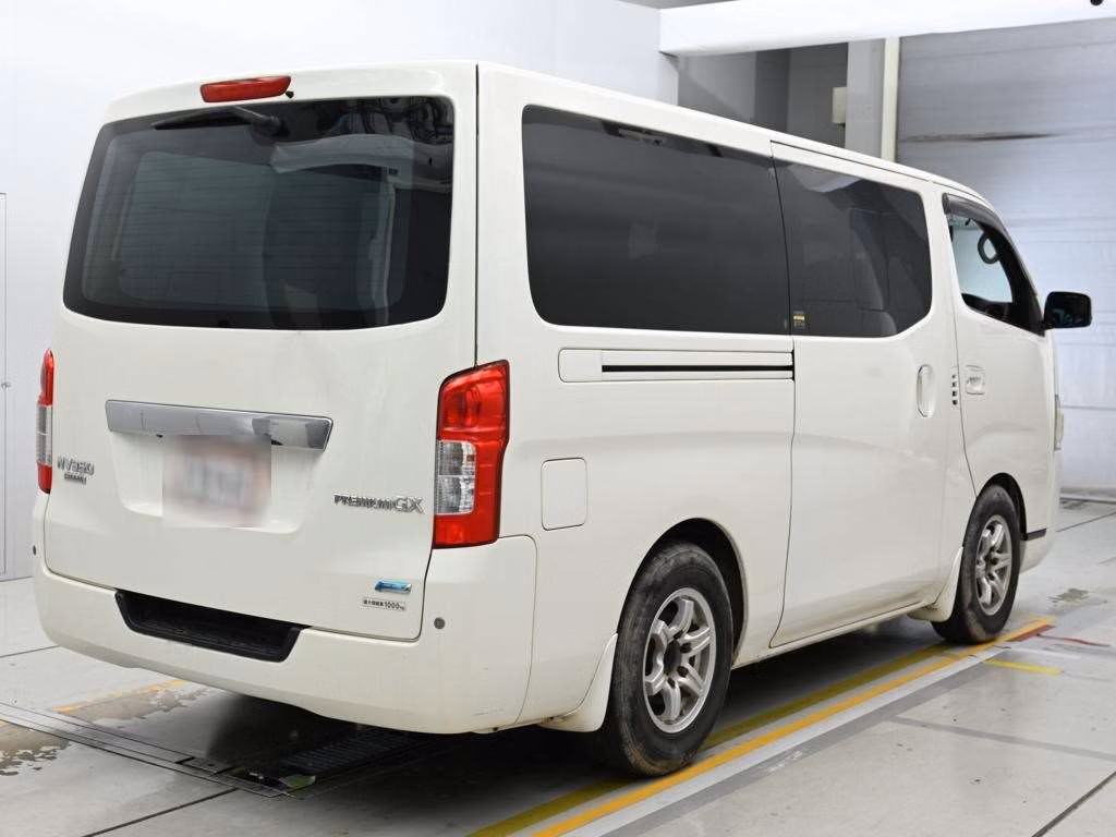 NISSAN NV350 CARAVAN