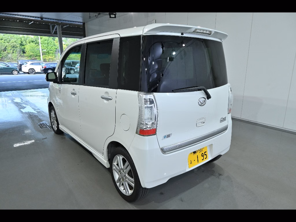 DAIHATSU TANTO EXE