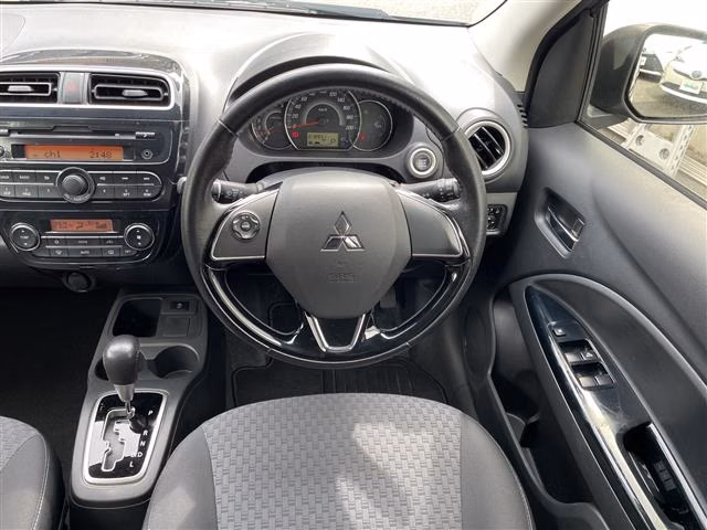 MITSUBISHI MIRAGE