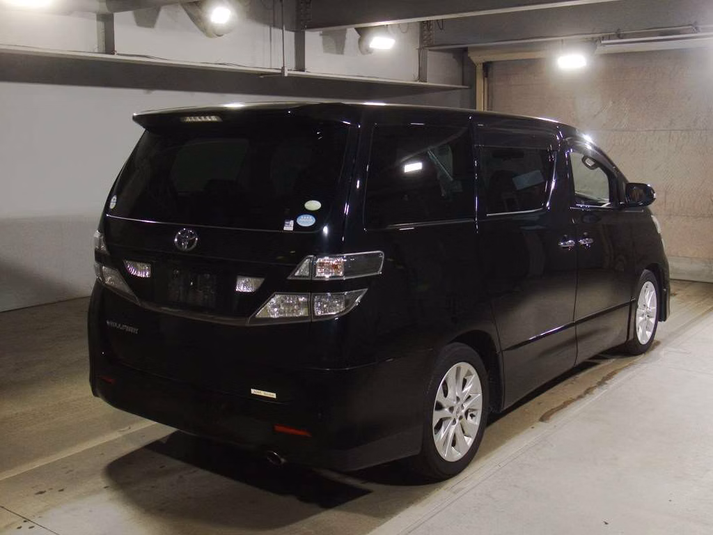 TOYOTA VELLFIRE