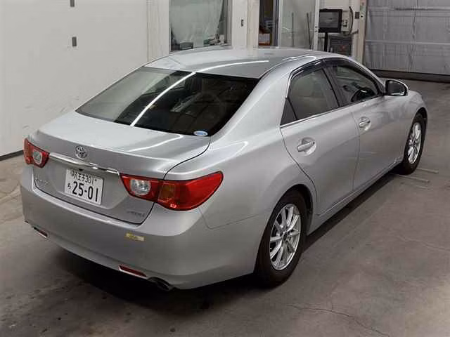 TOYOTA MARK X