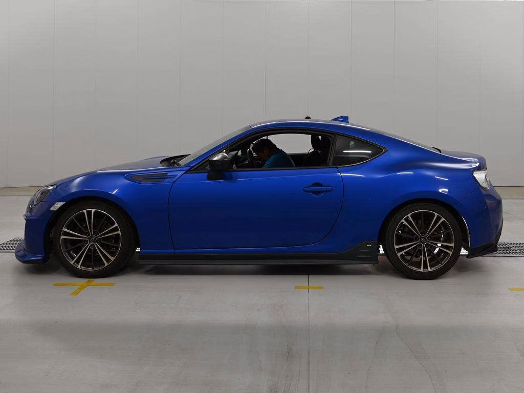 SUBARU BRZ