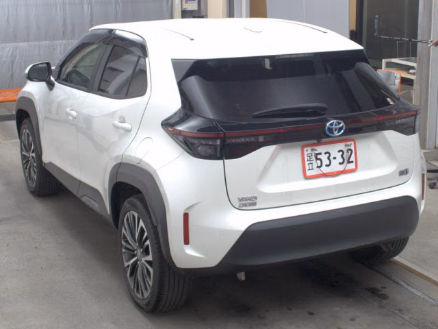 TOYOTA YARIS CROSS