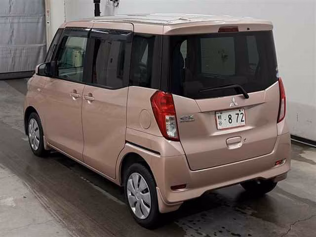 MITSUBISHI EK SPACE