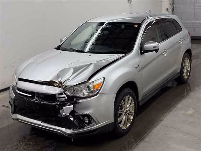 MITSUBISHI RVR
