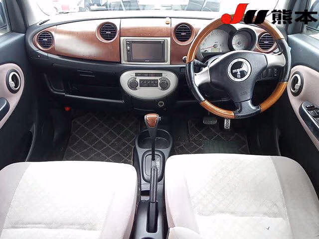 DAIHATSU MIRA GINO