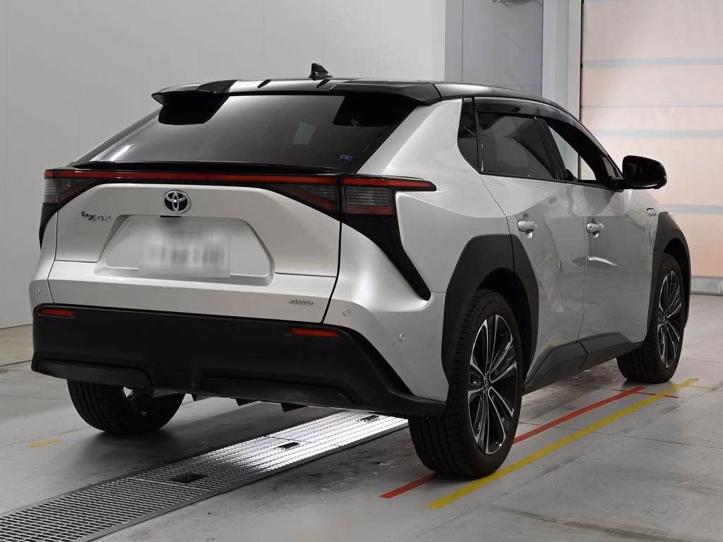 TOYOTA BZ4X