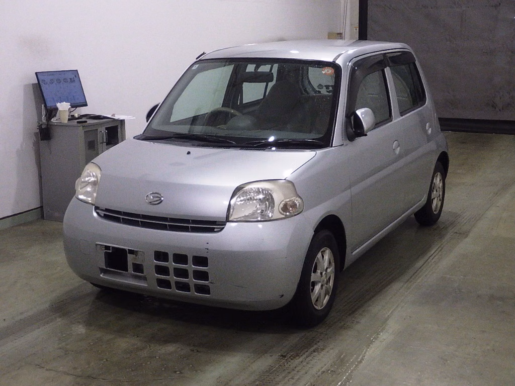 DAIHATSU ESSE