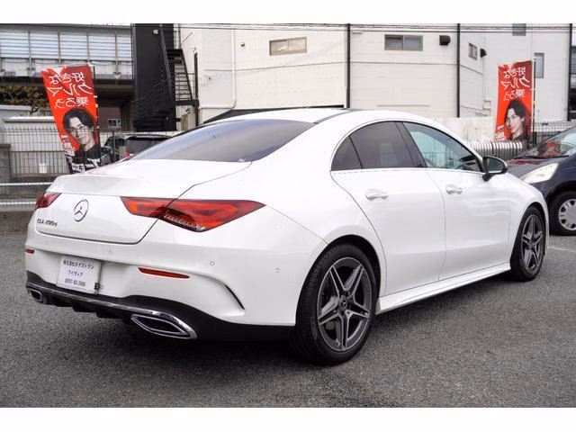 MERCEDES-BENZ CLA-CLASS