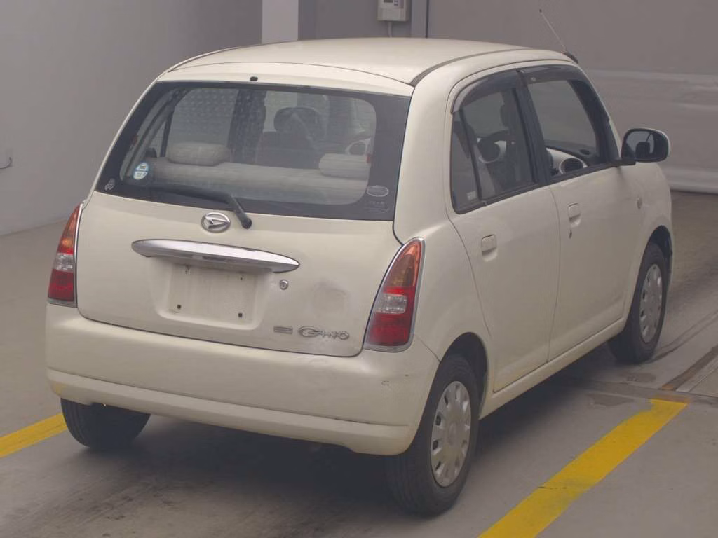 DAIHATSU MIRA GINO