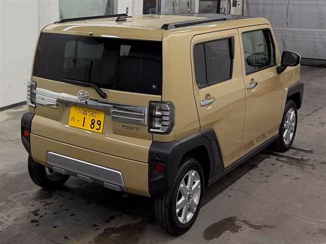 DAIHATSU TAFT