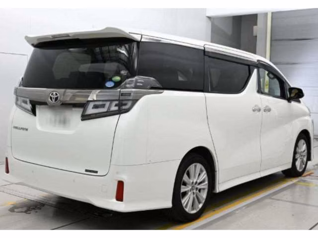 TOYOTA VELLFIRE