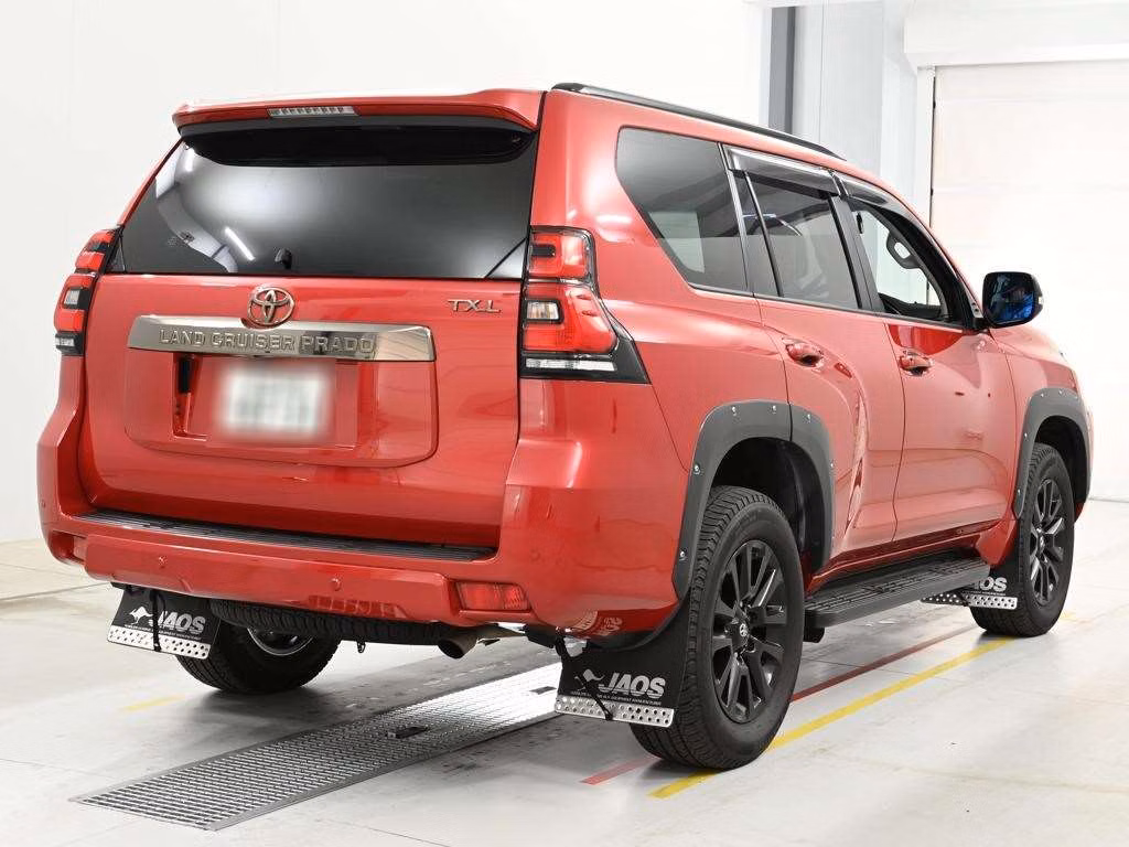 TOYOTA LAND CRUISER PRADO