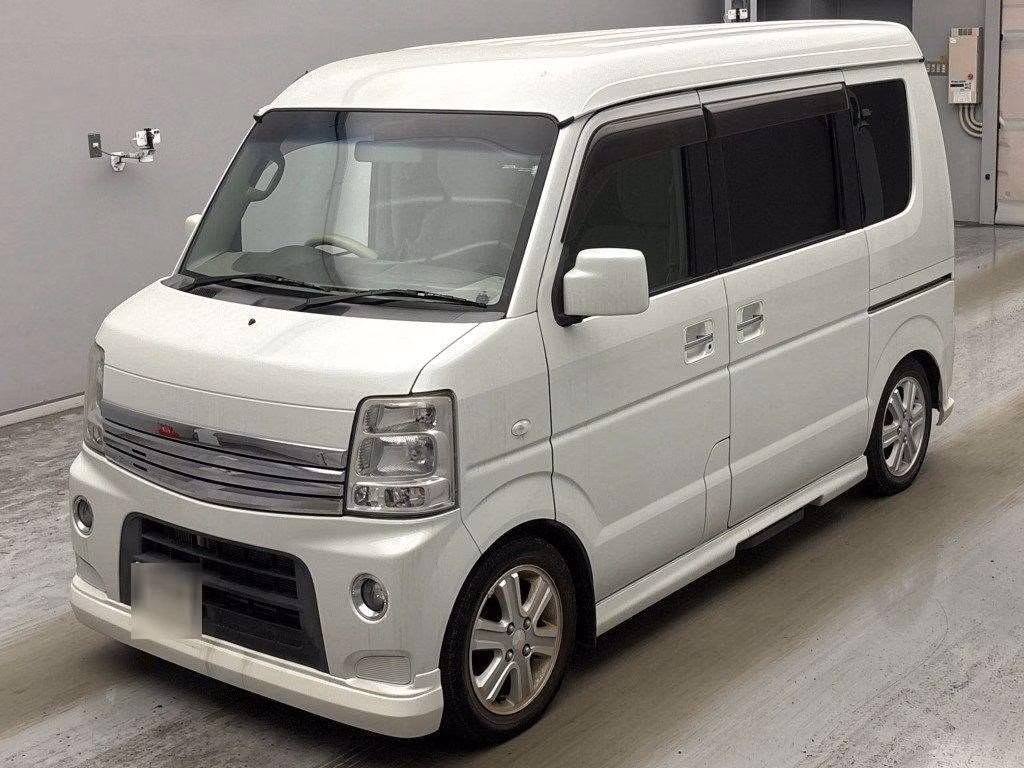 MITSUBISHI TOWN BOX
