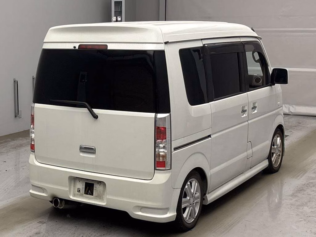 MITSUBISHI TOWN BOX