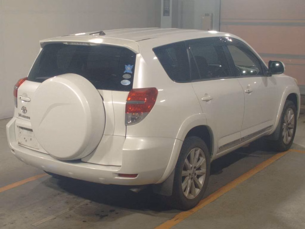 TOYOTA VANGUARD