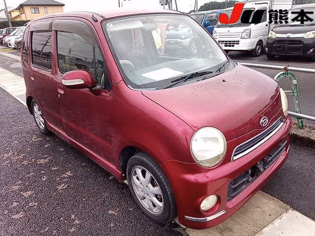 DAIHATSU MOVE LATTE