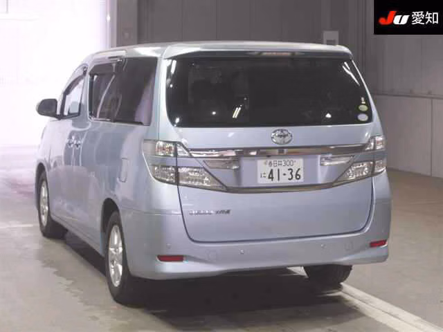 TOYOTA VELLFIRE