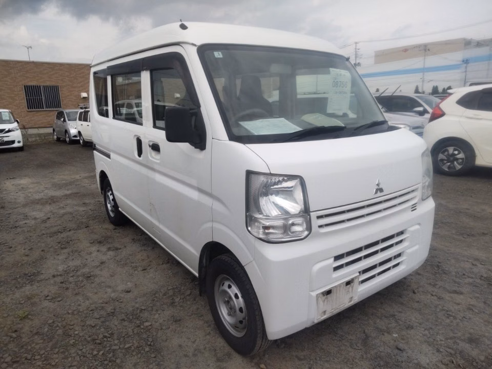 MITSUBISHI MINICAB