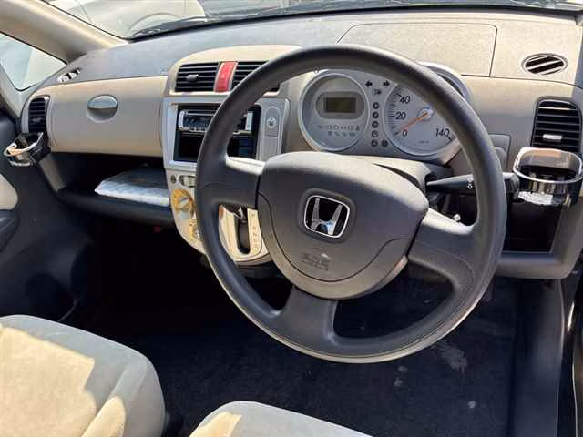 HONDA LIFE