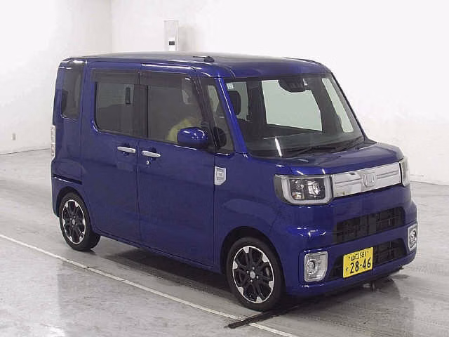 DAIHATSU WAKE